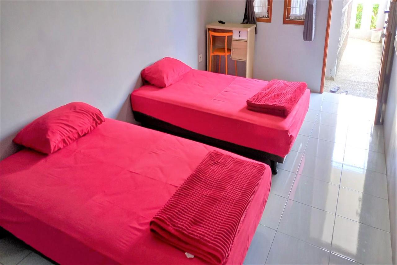 Nabila Syar'I Guest House Padalarang Dış mekan fotoğraf